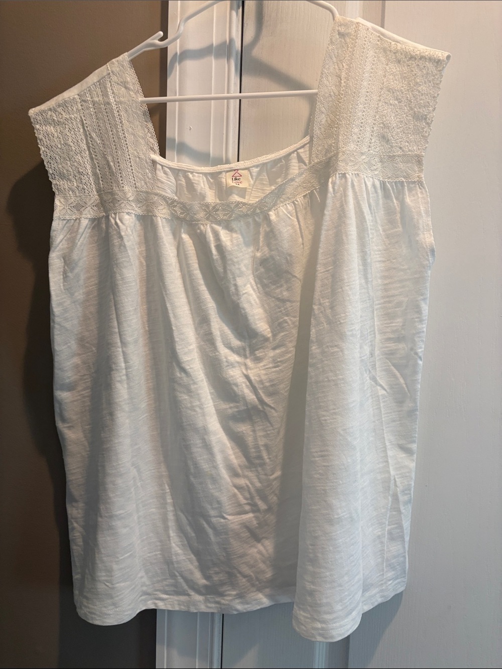 Women’s White Lace-Trim Square Neck Tank Top